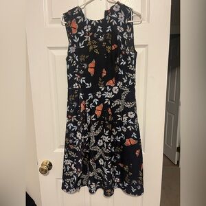 New NWOT Ted Baker
Jennesa Kyoto Gardens Dress Size 3 (fits 8-10 ) $379